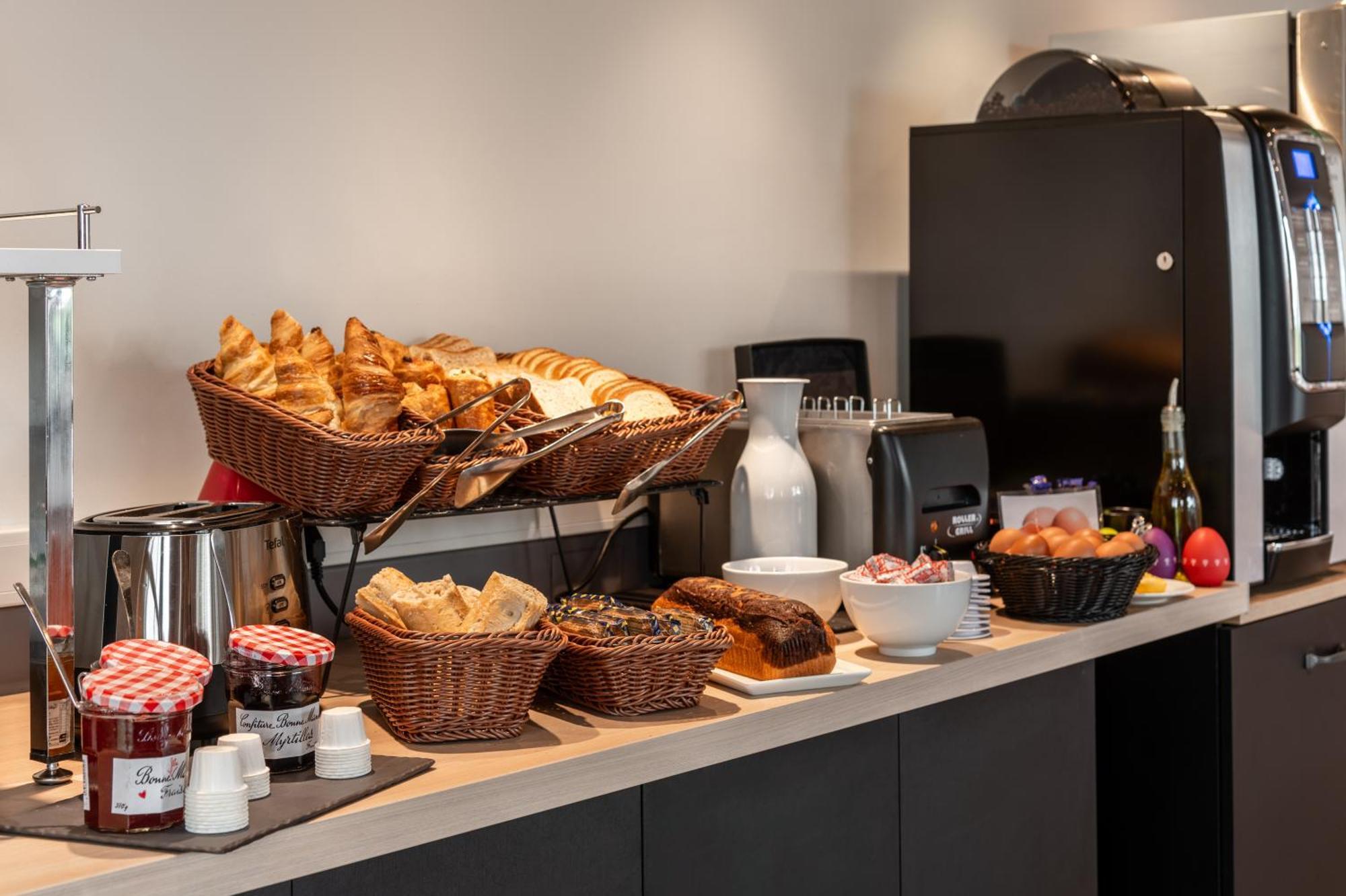 Ace Hotel Travel Fabregues - A9 Montpellier Sud Екстер'єр фото