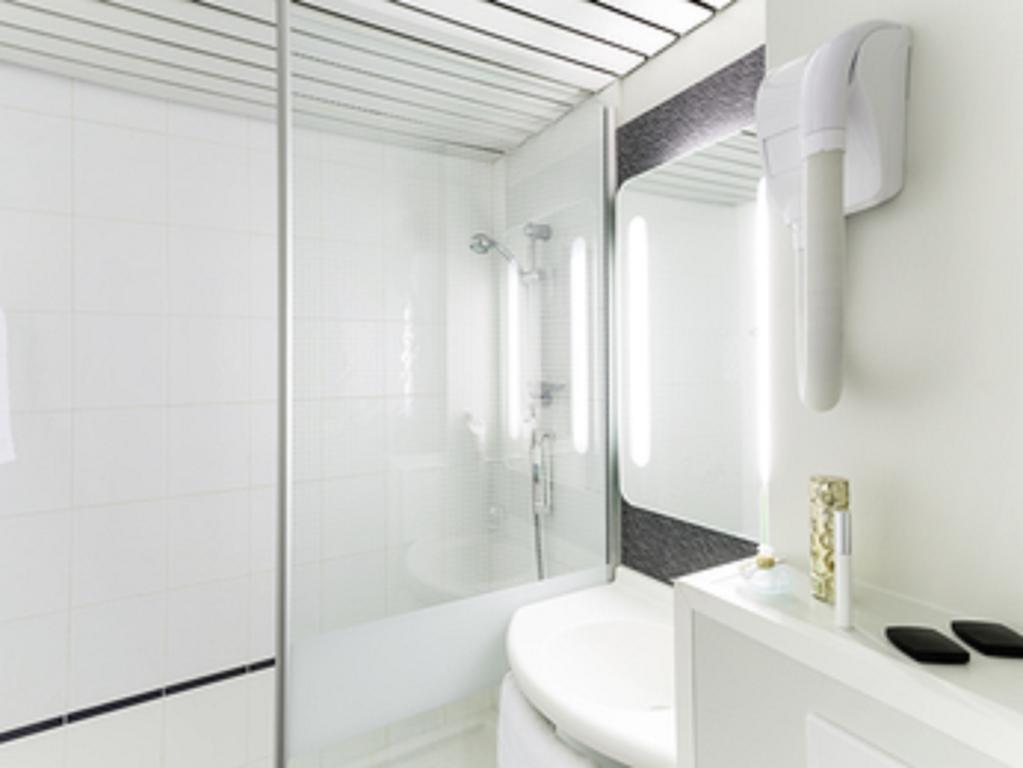 Ace Hotel Travel Fabregues - A9 Montpellier Sud Екстер'єр фото